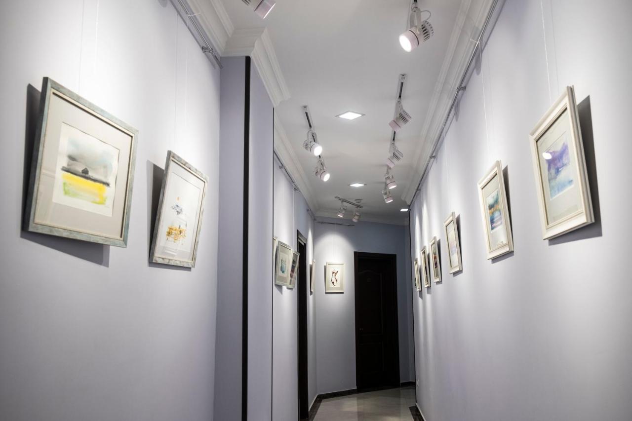 Art Hotel Батумі Екстер'єр фото