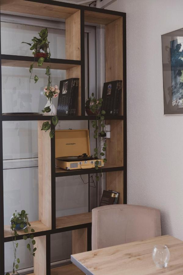 Art Hotel Батумі Екстер'єр фото